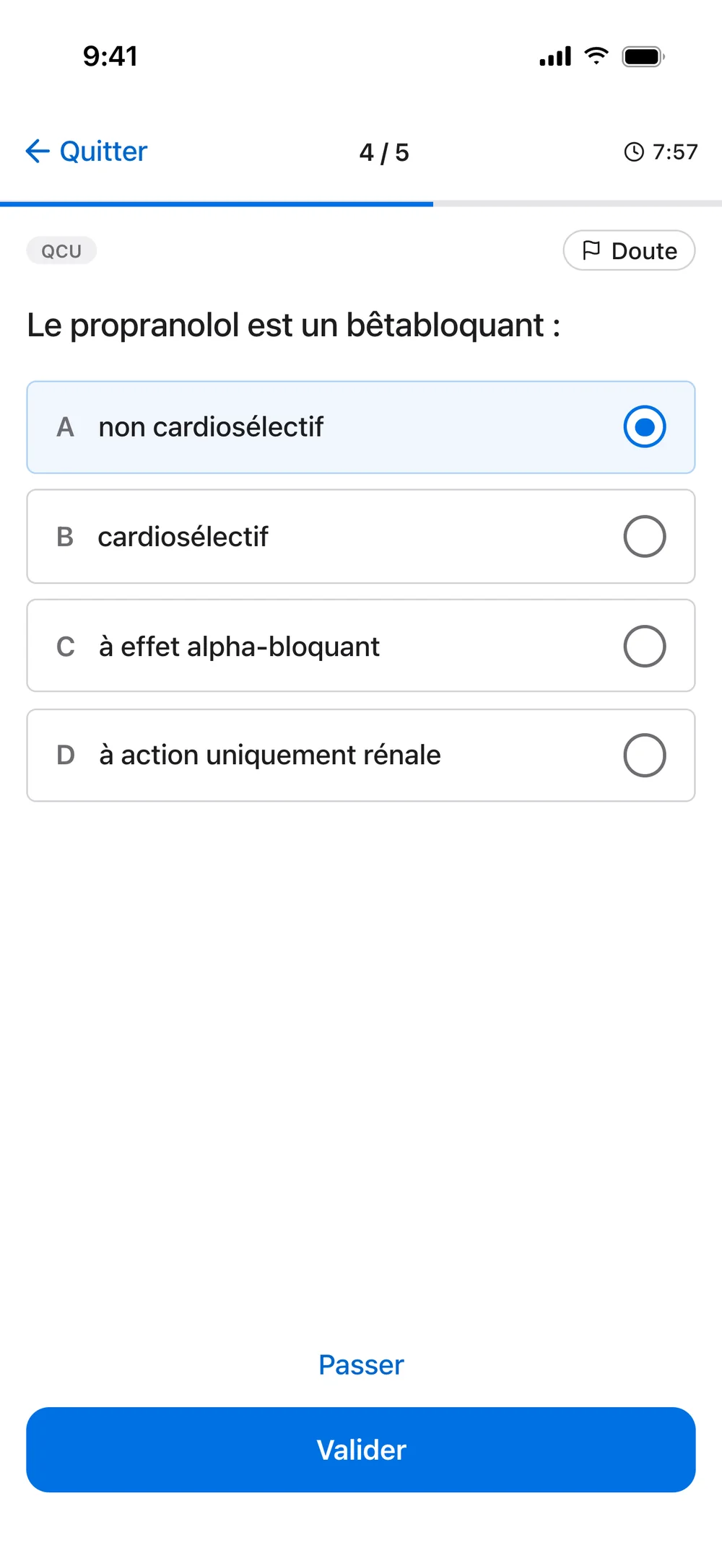 Une question de QCM sur l'iPhone, les propositions à cocher l'une sous l'autre.